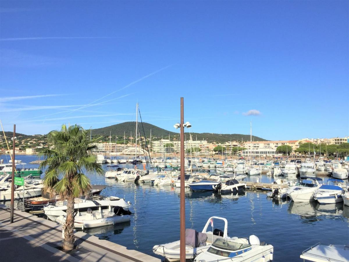 Les Pins Dorés-2 *